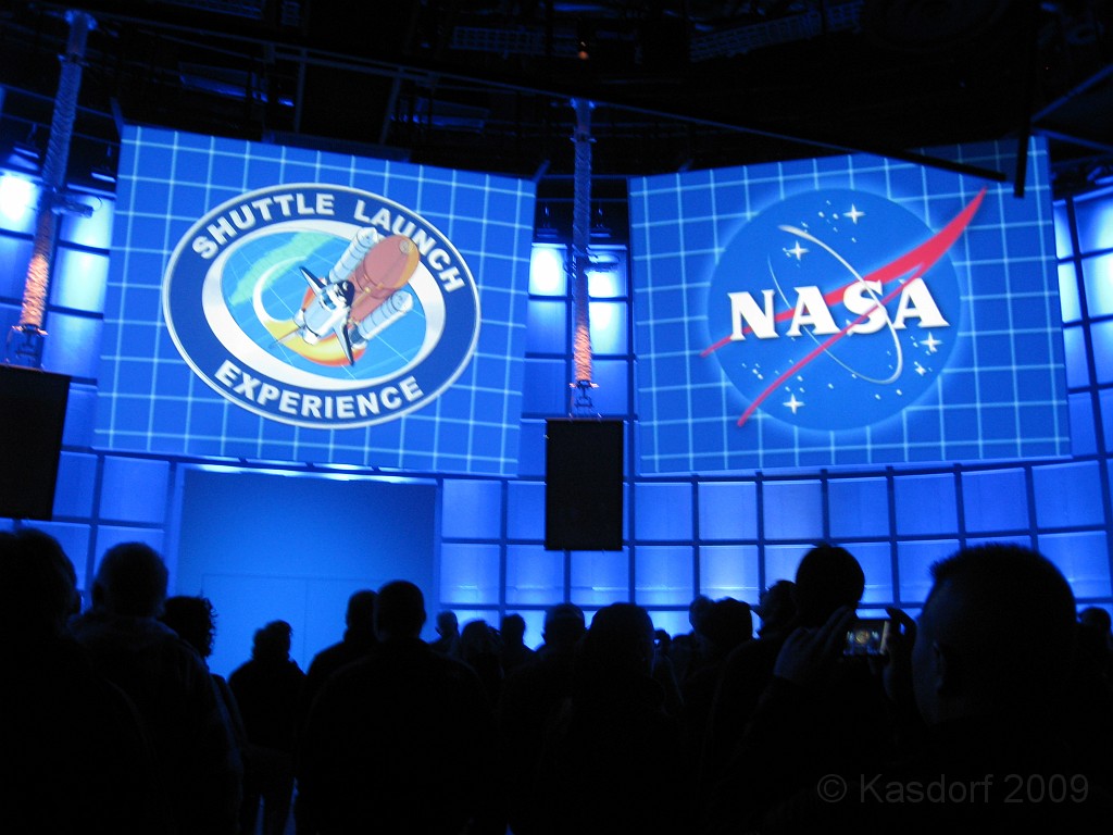 Disney 2010 D2 0930.jpg - January 9-11, 2010 Disney World Florida. Went to run the marathon. Sunday 5:40 AM start the race! Finish, go take a hot shower! Paul drove us over to Kennedy Space Center. Then buffet at Animal Kingdom for dinner!